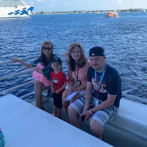 Meet your Posher, Jonathan